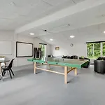 8 Bedroom Cozy In Henne * 헨느스트랜드