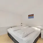 8 Bedroom Cozy In Henne