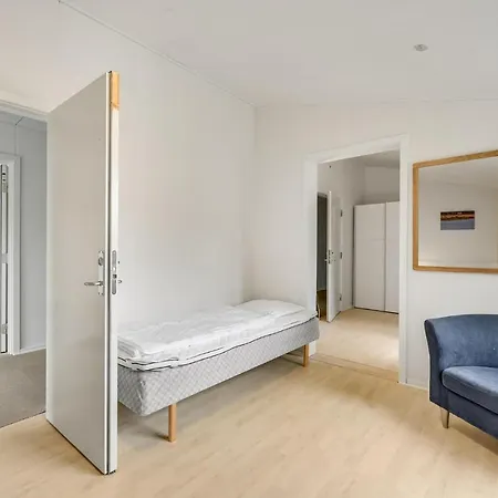 펜션 8 Bedroom Cozy In Henne *