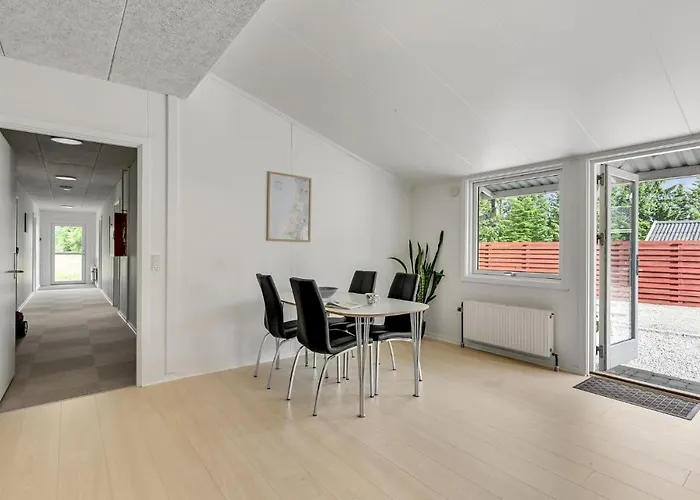 Σπίτι διακοπών 8 Bedroom Cozy In Henne *