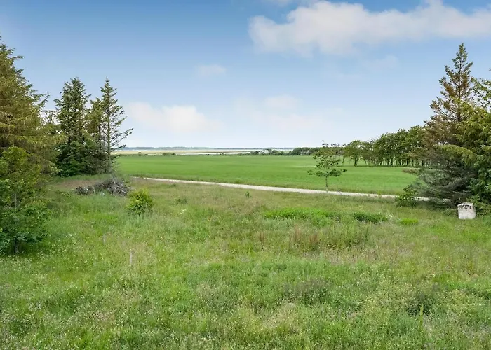 8 Bedroom Cozy In Henne بيت للعطل هين ستراند